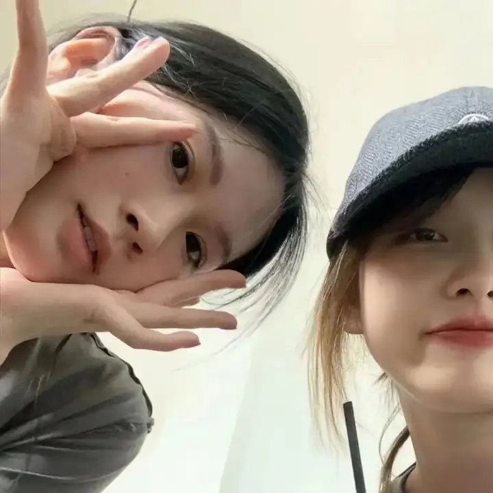 嘲笑的淑女